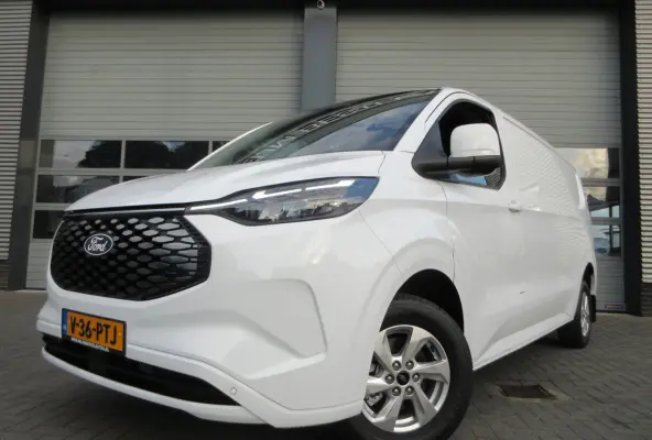 Cust. 340 L2, Limited, 71kWh, 218pk, Carplay, Camera, 3-Zits, Stoelverwarming.