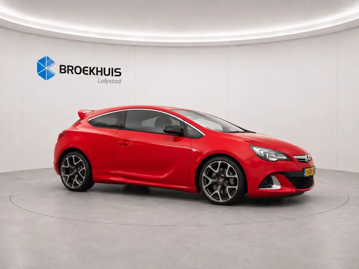 OPC 2.0 TURBO 280PK / NAVI / CLIMA / XENON / RECARO / ORG. NL / OPC PLUS PAKKET / 20" LMV / WINTERPAKKET / OPEL EYE / INFINITY SOUNDSYSTEM !!