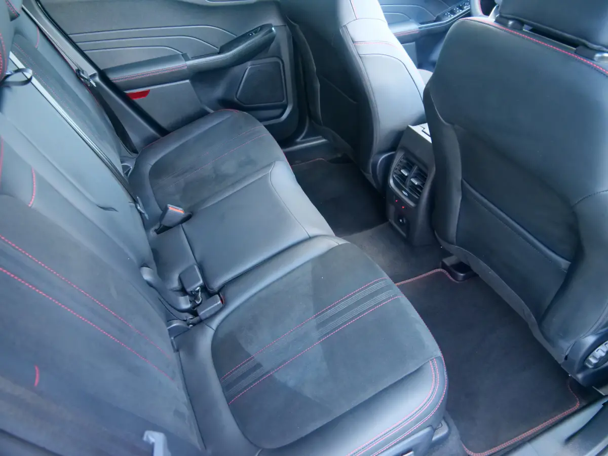 2.5 PHEV ST-Line X 243 Pk Automaat Navi / DAB / Apple Carplay / Pano-dak / Trekhaak