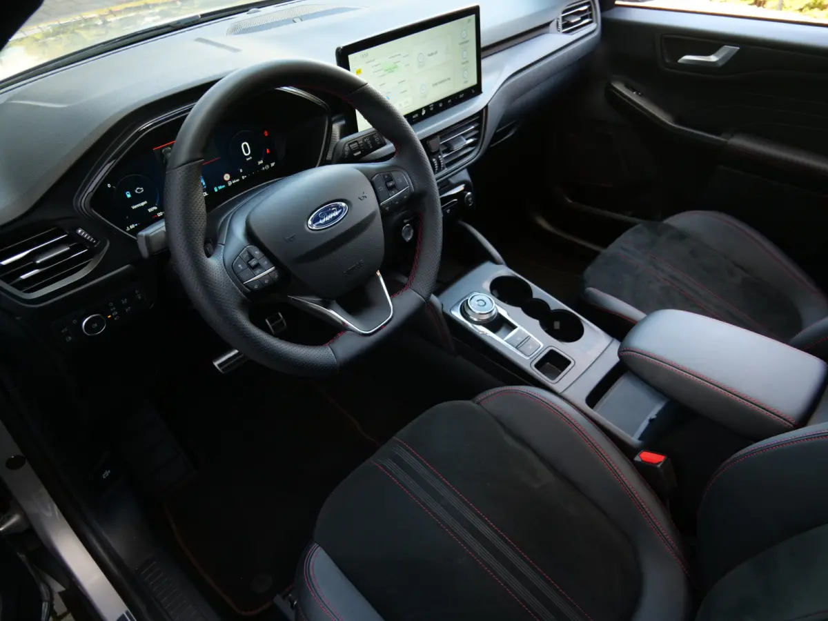 2.5 PHEV ST-Line X 243 Pk Automaat Navi / DAB / Apple Carplay / Pano-dak / Trekhaak