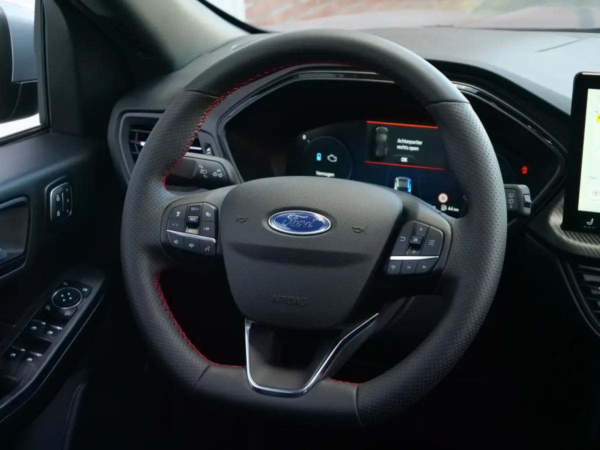 2.5 PHEV ST-Line X 243 Pk Automaat Navi / DAB / Apple Carplay / Pano-dak / Trekhaak