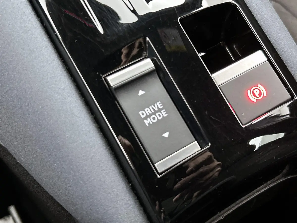 1.2 Turbo Hybrid Ibrida | Cruise Control | Apple Carplay & Android Auto | Parkeersensoren Achter | Drive Mode