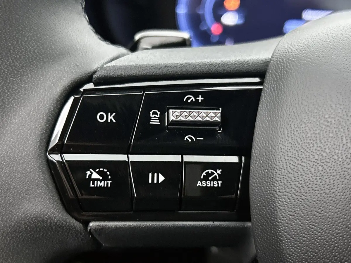 1.2 Turbo Hybrid Ibrida | Cruise Control | Apple Carplay & Android Auto | Parkeersensoren Achter | Drive Mode
