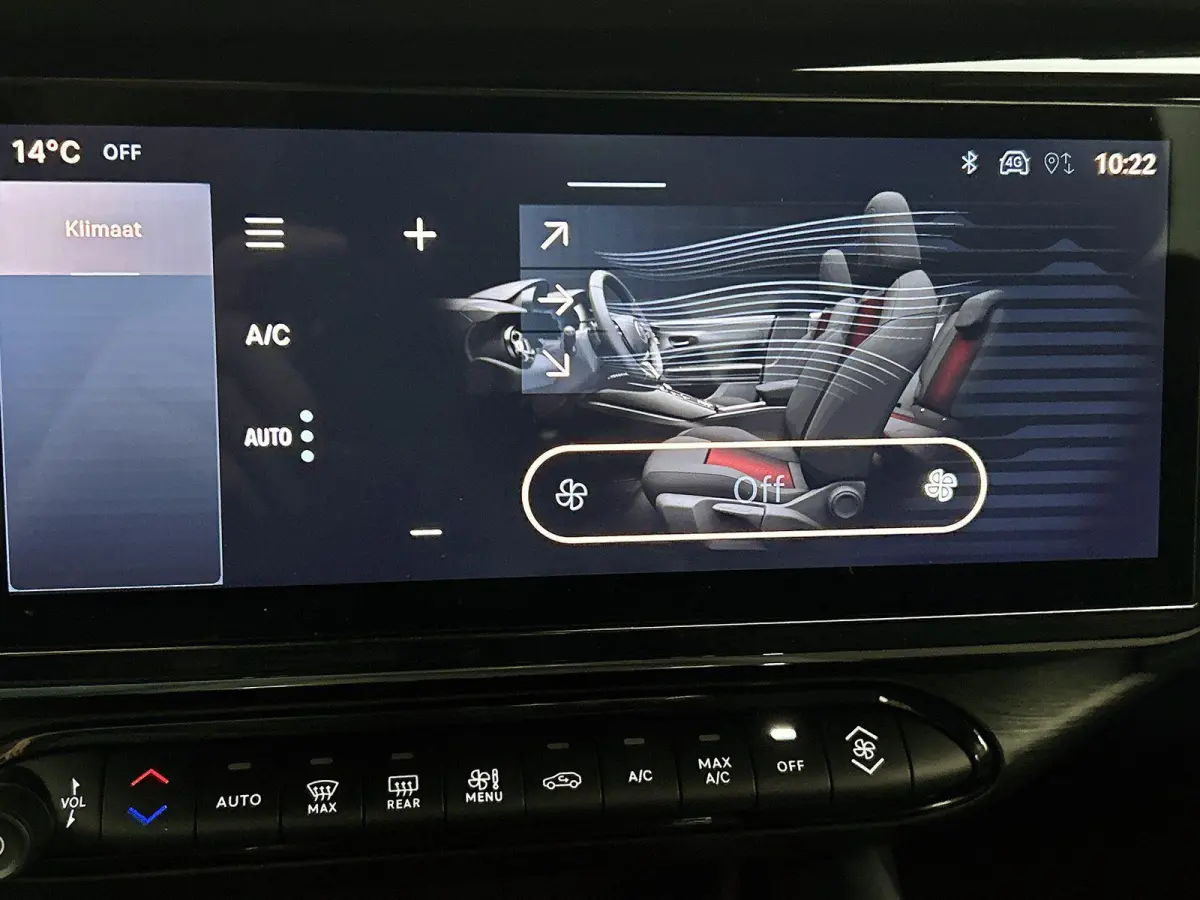 1.2 Turbo Hybrid Ibrida | Cruise Control | Apple Carplay & Android Auto | Parkeersensoren Achter | Drive Mode