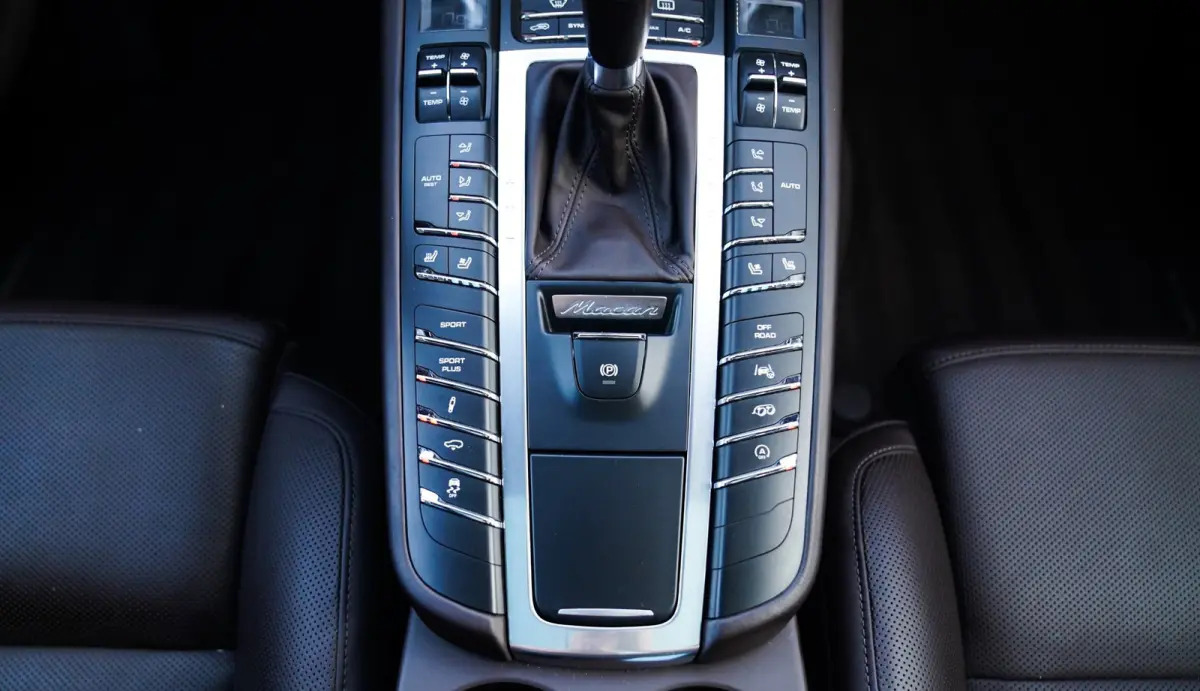 3.6 Turbo Exclusive Performance Edition 441PK | Dealer onderhouden | Mahagoni Metallic | Sport uitlaat | ACC | Pano