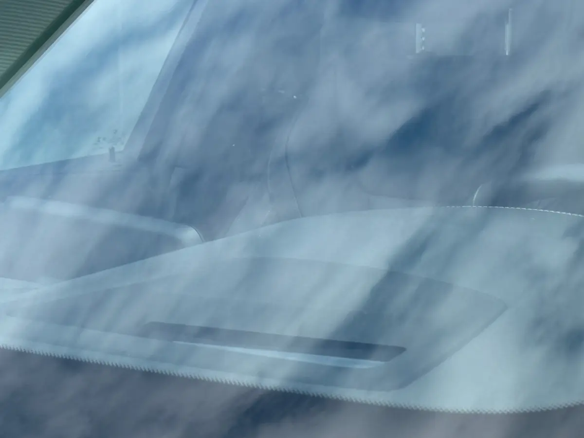 High Executive 80 kWh 95% SOH Shadow Line