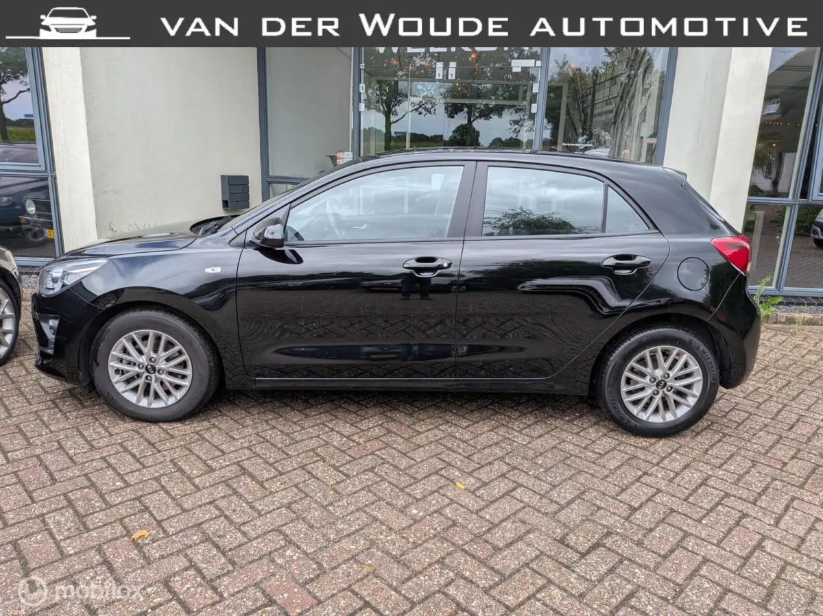 Kia Rio 2021 Benzine Handgeschakeld leasen