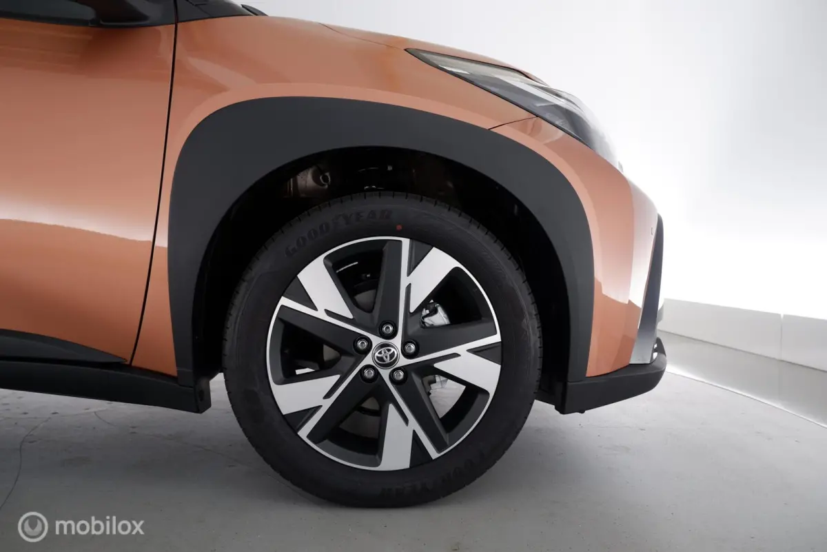 Hybrid 115 pulse keyless|cam|carplay|dab|pdc|lmv17