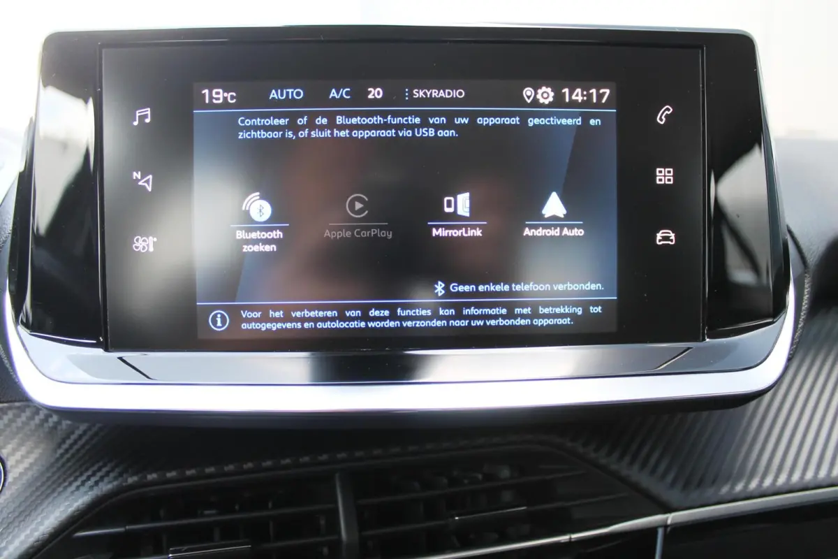 1.2 PureTech Allure | 3D cockpit | Camera | Carplay | Clima