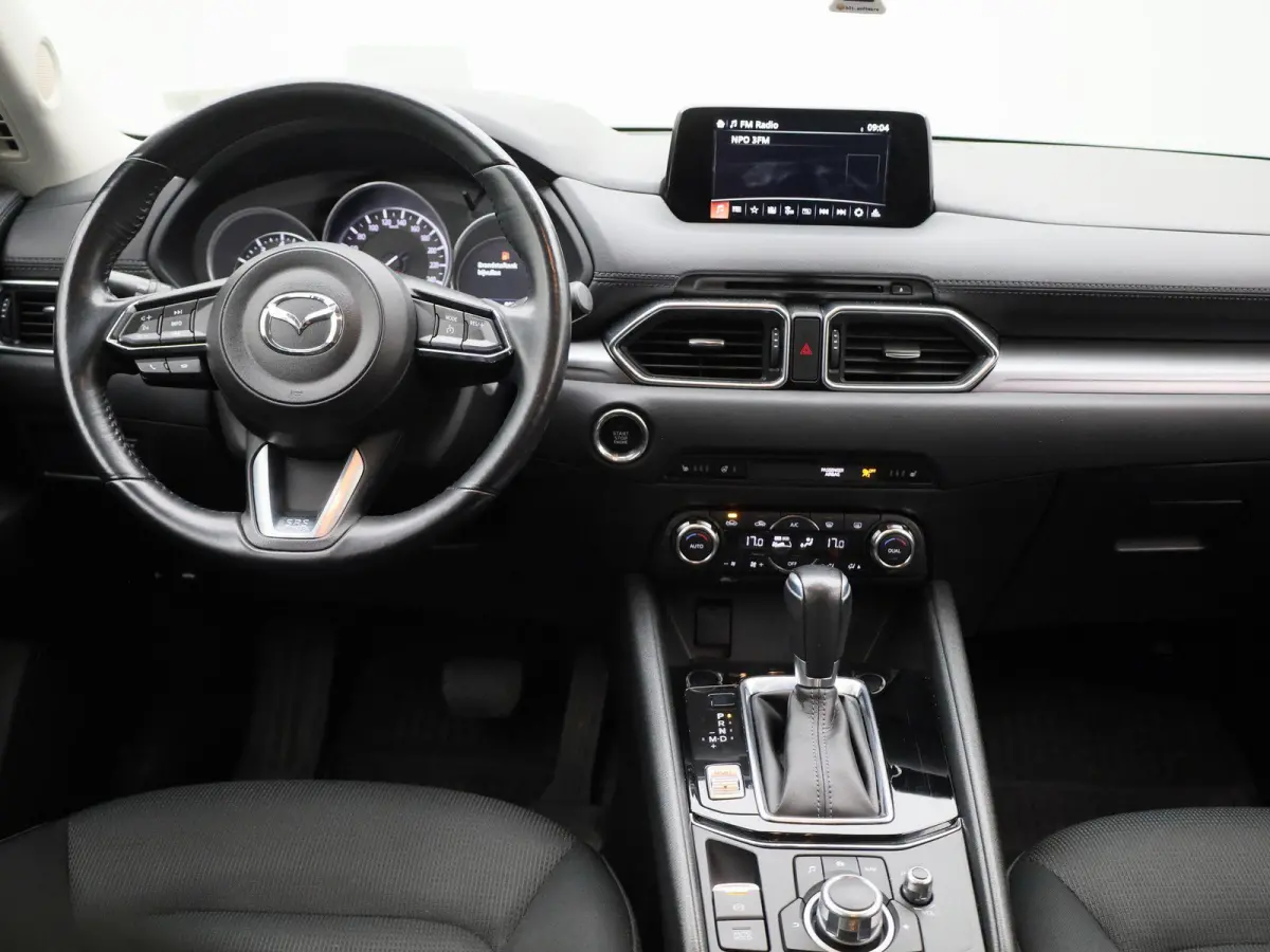 2.0 SkyActiv-G 165 TS+ | Achteruitrijcamera | Parkeersensoren | Trekhaak | Stoelverwarming | Stuurverwarming | Head-up Display |