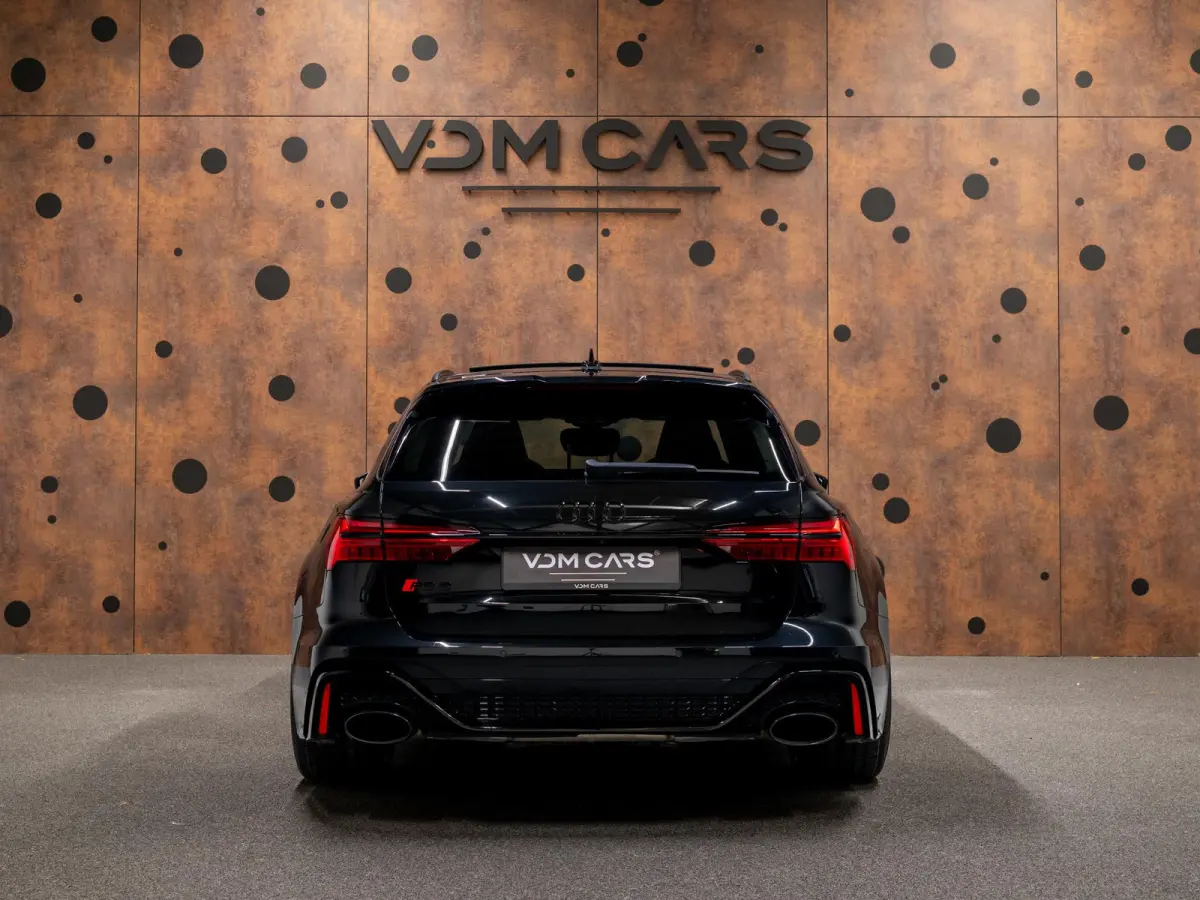 RS 6 TFSI quattro | Keramisch | Dynamic plus | Trekhaak | ABT velgen | ACC | B&O | 360° |