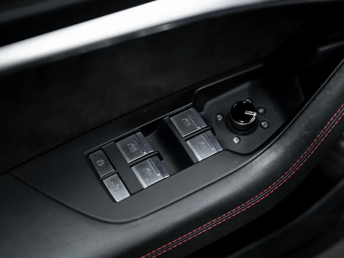 RS 6 TFSI quattro | Keramisch | Dynamic plus | Trekhaak | ABT velgen | ACC | B&O | 360° |