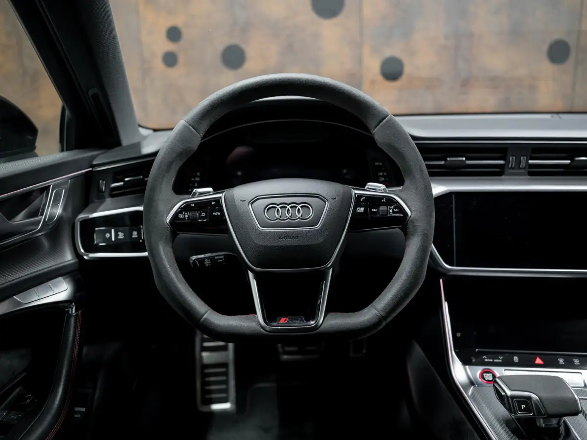 RS 6 TFSI quattro | Keramisch | Dynamic plus | Trekhaak | ABT velgen | ACC | B&O | 360° |