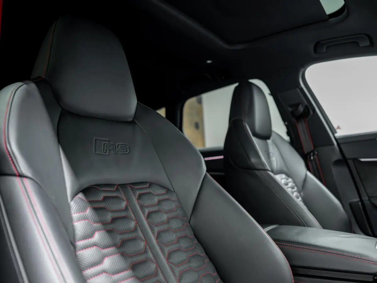 RS 6 TFSI quattro | Keramisch | Dynamic plus | Trekhaak | ABT velgen | ACC | B&O | 360° |