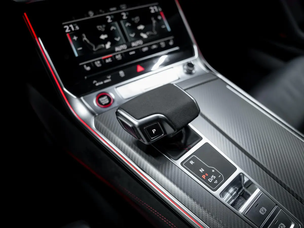 RS 6 TFSI quattro | Keramisch | Dynamic plus | Trekhaak | ABT velgen | ACC | B&O | 360° |