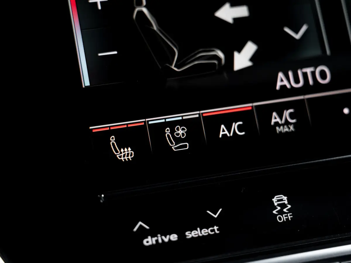 RS 6 TFSI quattro | Keramisch | Dynamic plus | Trekhaak | ABT velgen | ACC | B&O | 360° |
