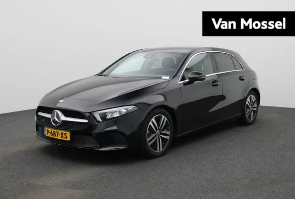 180 Business Solution Luxury | Apple Carplay / Android Auto | Sfeerverlichting | Achteruitrijcamera | Parkeersensoren | Stoelverwarming |
