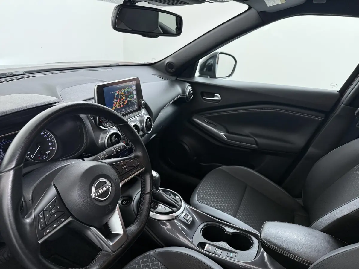 1.6 Hybrid N-Connecta | Parkeercamera | Navigatie |