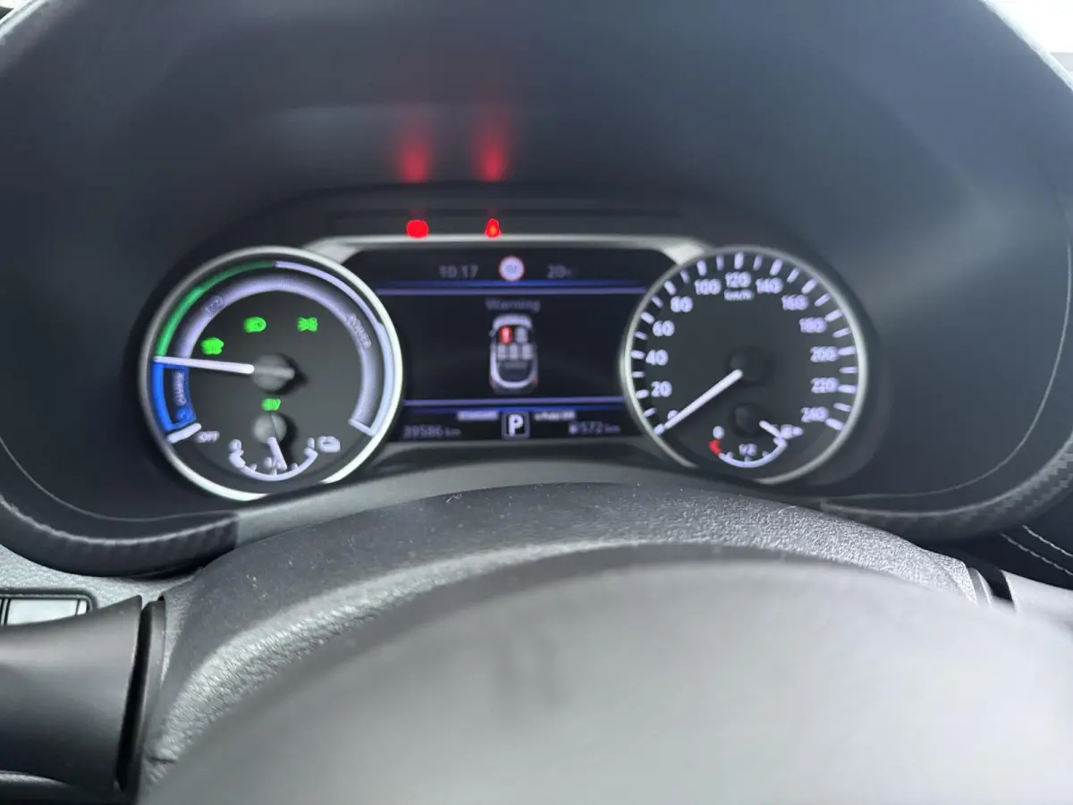 1.6 Hybrid N-Connecta | Parkeercamera | Navigatie |