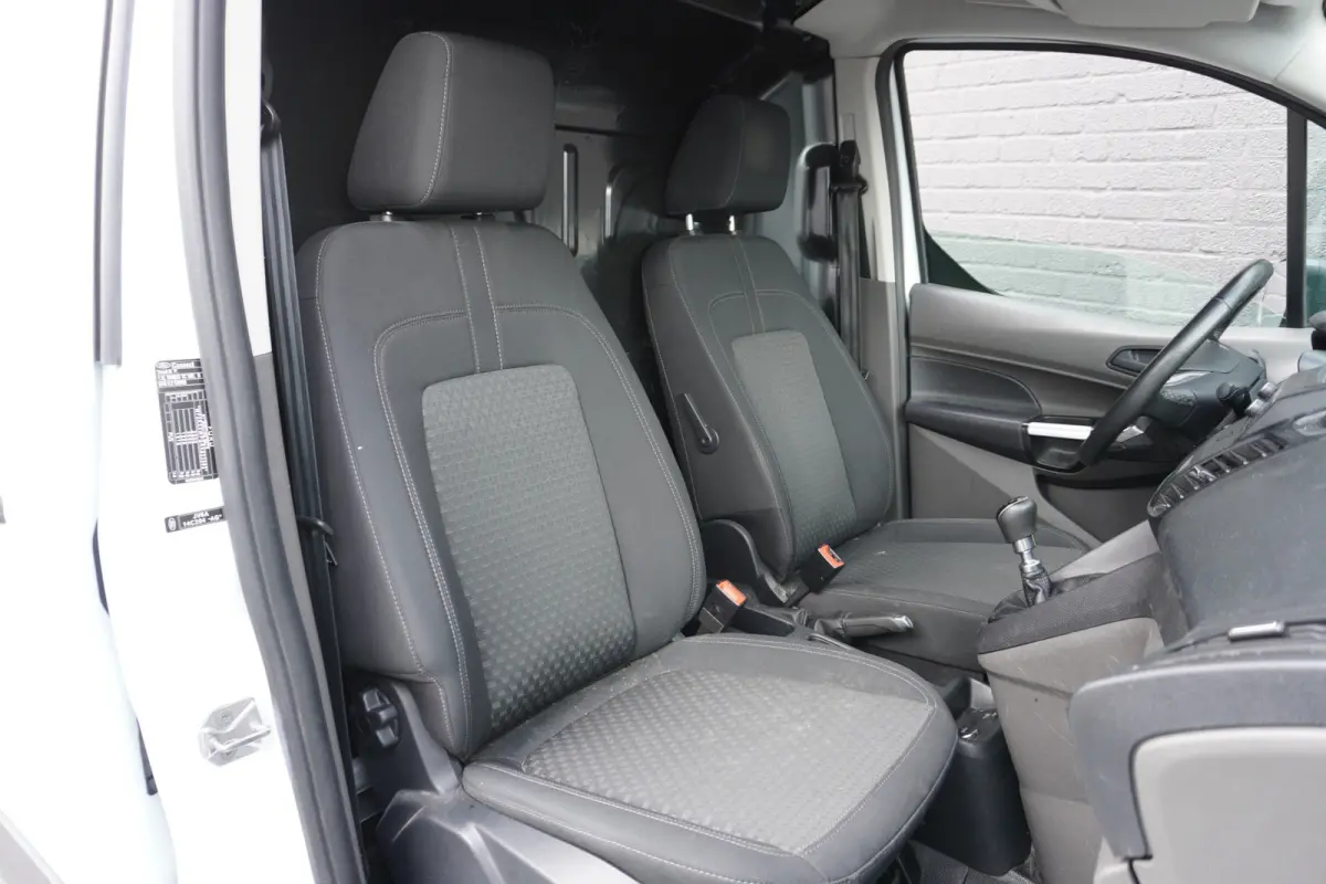 1.5 EcoBlue 100PK EURO 6 - Airco - Cruise - €10.900,- Excl.
