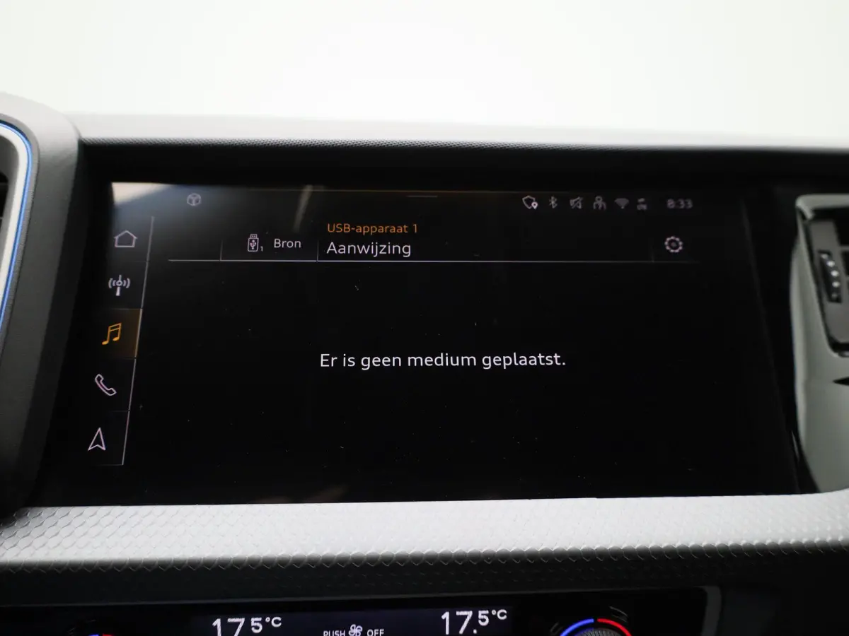 30 TFSI S edition 116 PK | S-line | Automaat | Camera | Apple Carplay | Android Auto | Cruise Control | Climate Control | Keyless | Sfeerverlichting | Lichtmetalen velgen |