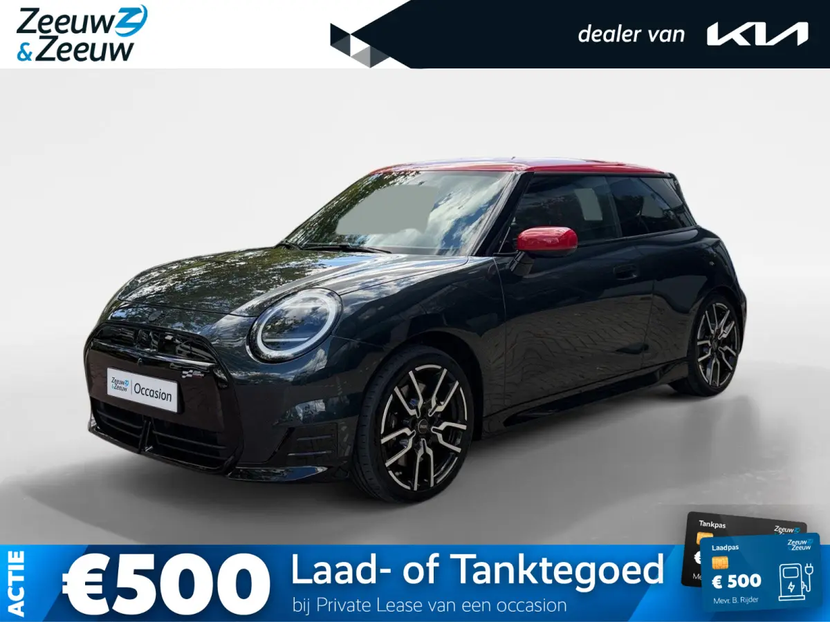 Cooper E John Cooper Works XL 40.7 kWh BOMVOL | Glassroof | Stoel + stuurverwarming | 360 Camera | Memory functie |