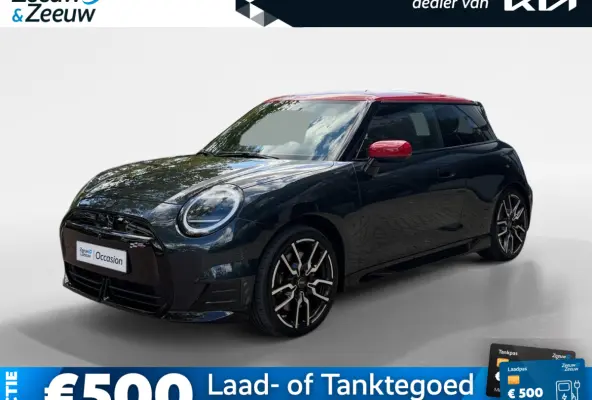 Cooper E John Cooper Works XL 40.7 kWh BOMVOL | Glassroof | Stoel + stuurverwarming | 360 Camera | Memory functie |