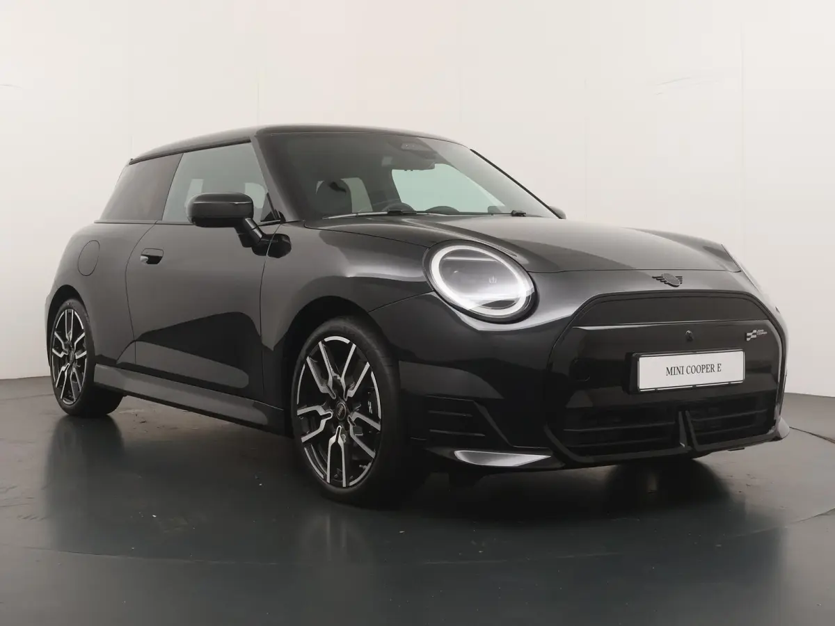 Cooper E | John Cooper Works Uitvoering + Pakket L