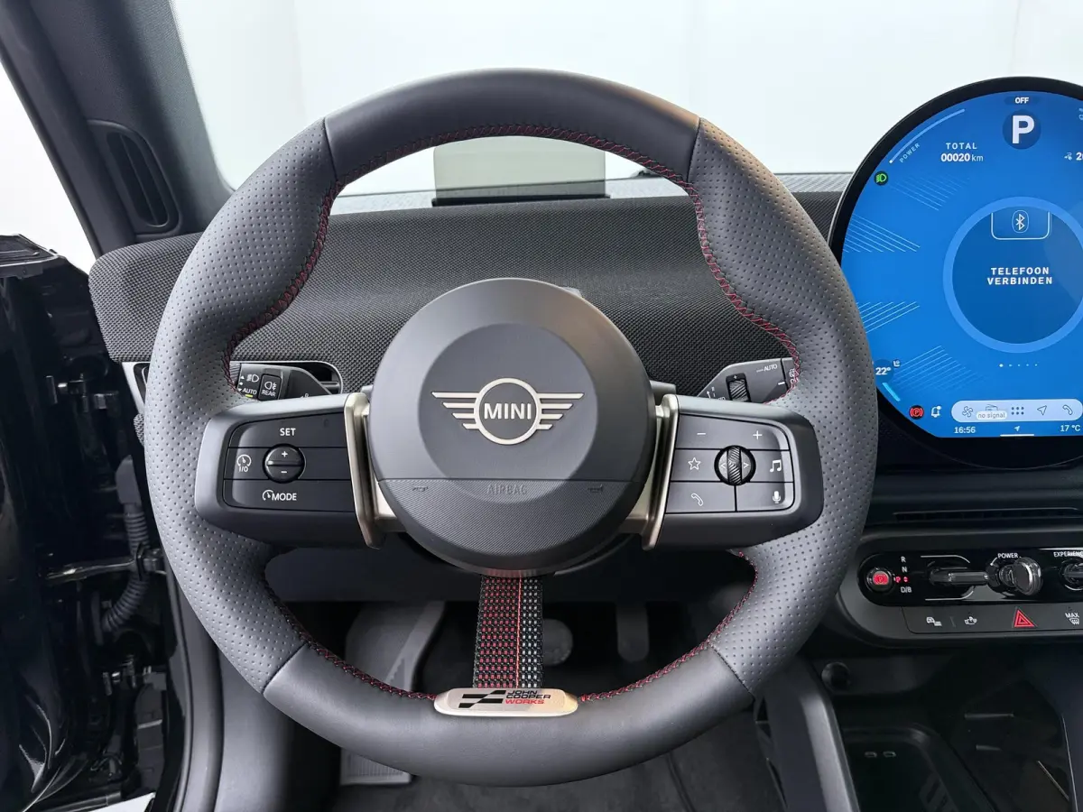 Cooper E | John Cooper Works Uitvoering + Pakket L