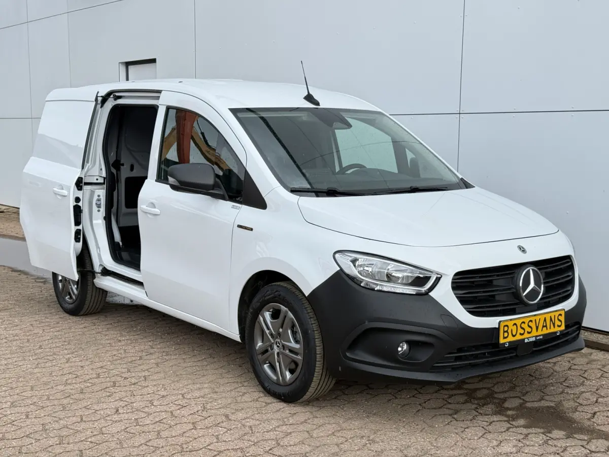Pro 51kWh 122PK Nieuw! L1 Elektrisch 300km WLTP 75KW Snelladen Climate Control Cruise Control Carplay Camera Parkeersensoren Achter