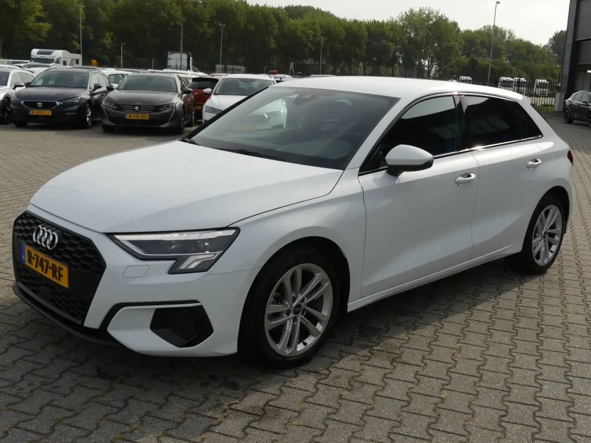 35 TFSI 150pk Advanced Sport Edition / Apple Carplay/Android / Full LED /