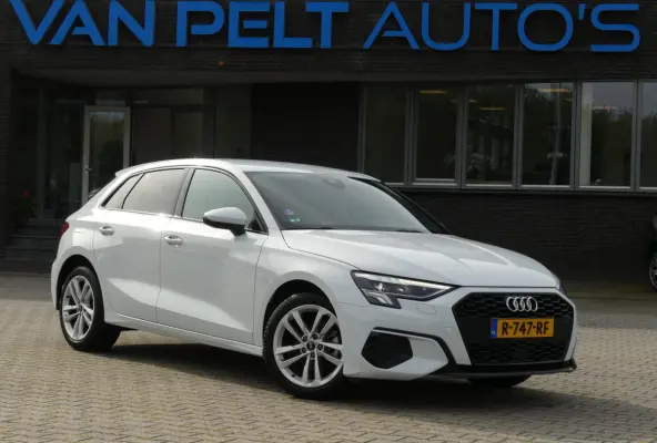 35 TFSI 150pk Advanced Sport Edition / Apple Carplay/Android / Full LED /