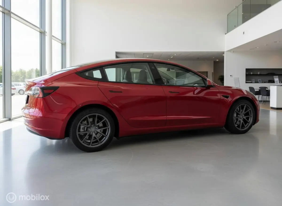 Long Range AWD 75 kWh | Warmtepomp | 88,9% SOH | Rood Mica