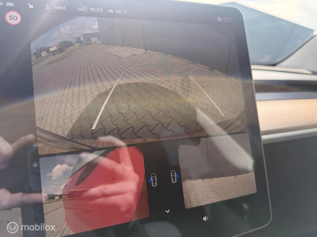 Long Range AWD 75 kWh | Warmtepomp | 88,9% SOH | Rood Mica