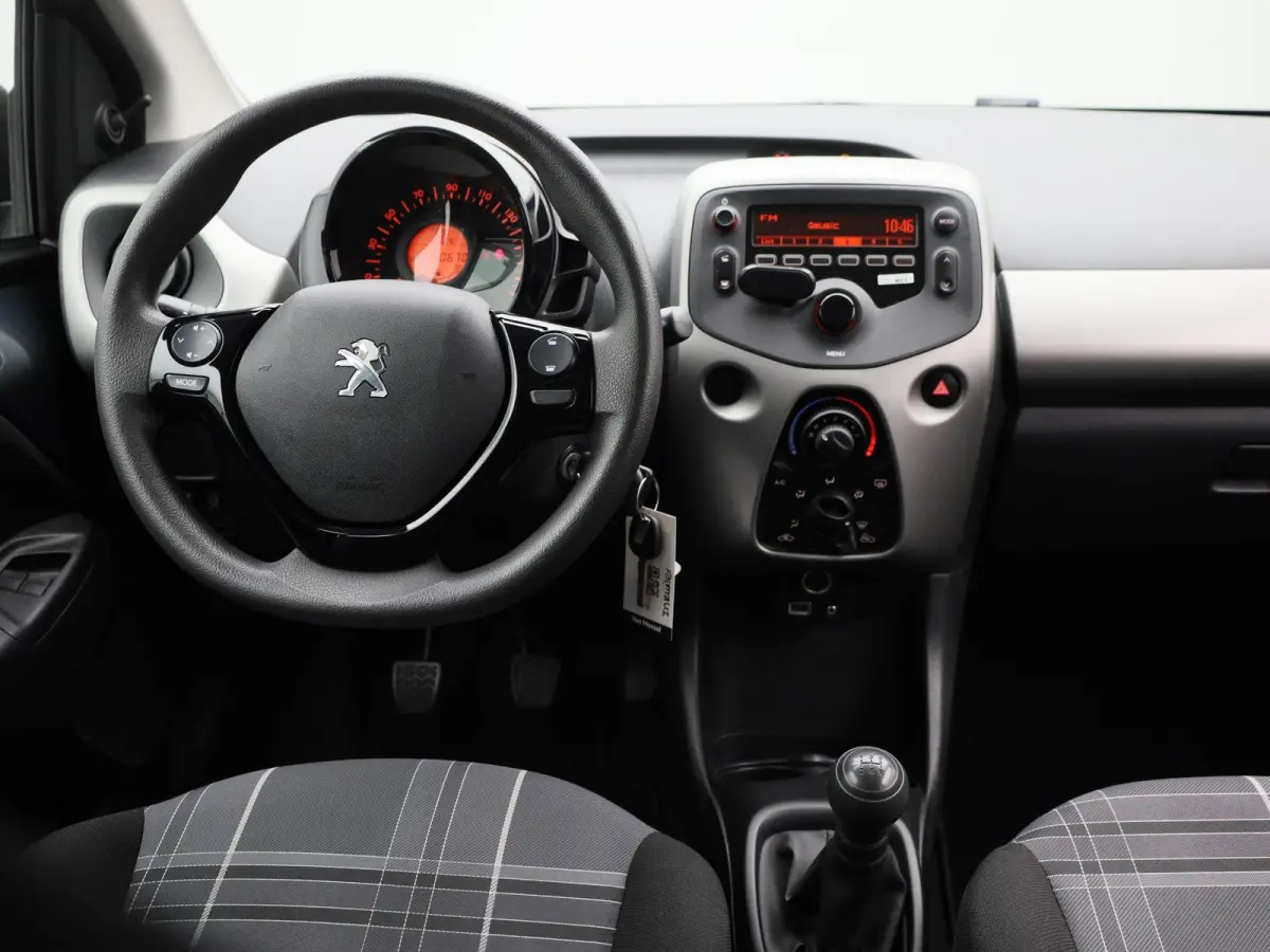 1.0 e-VTi Active | Airco | Radio |