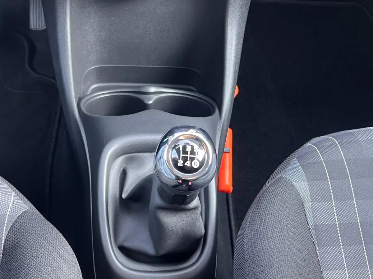 1.0 e-VTi Active Airco Apple Carplay Elektramen
