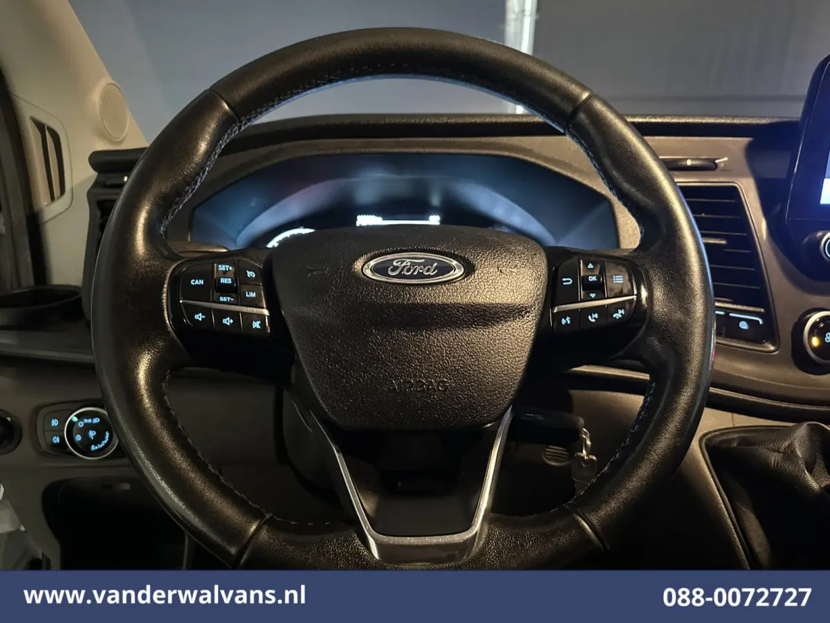 2.0 TDCI 131pk Bakwagen 1003kg laadvermogen Laadklep Zijdeur Euro6 Airco | Navigatie | Camera | Apple Carplay Android Auto, Cruisecontrol, Stoelverwarming