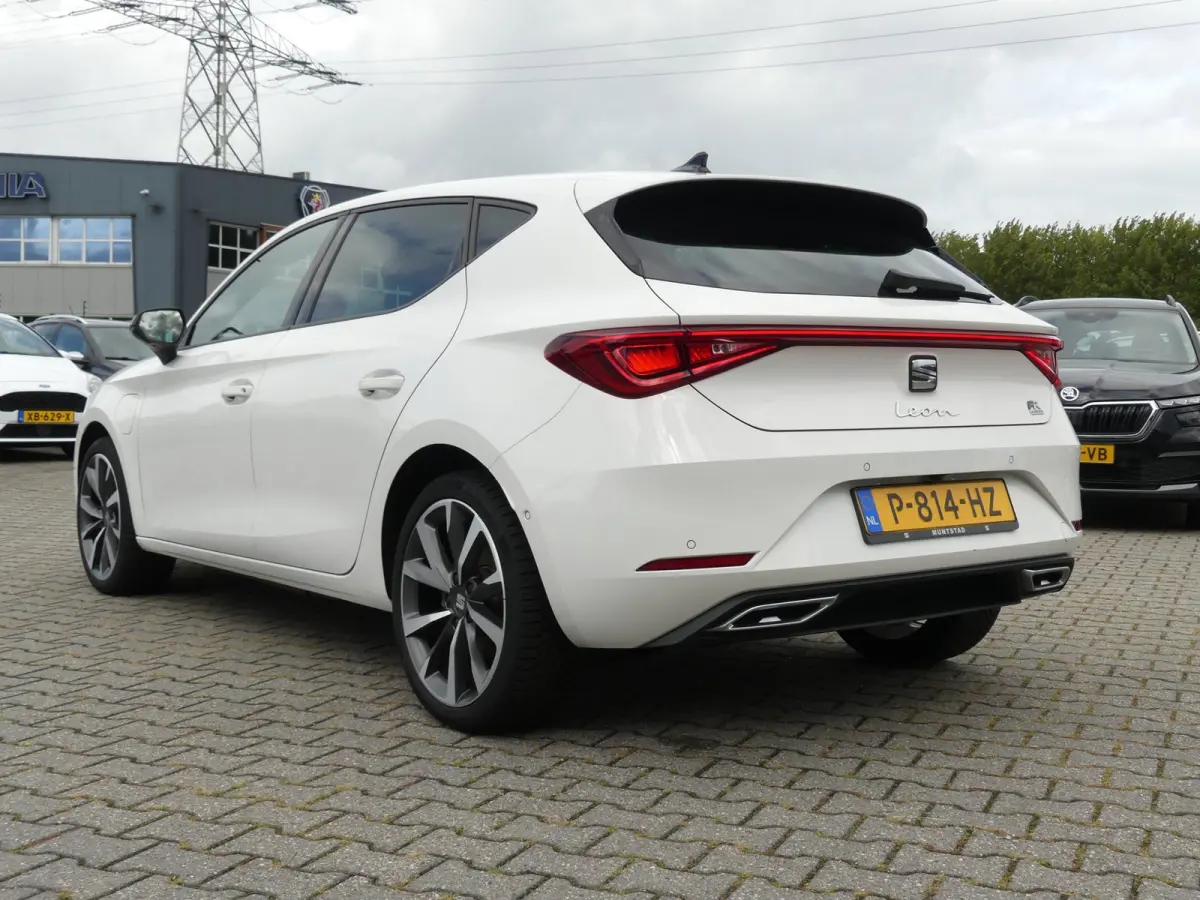 1.4 TSI eHybrid 204pk PHEV FR Business Intense / 18"inch /