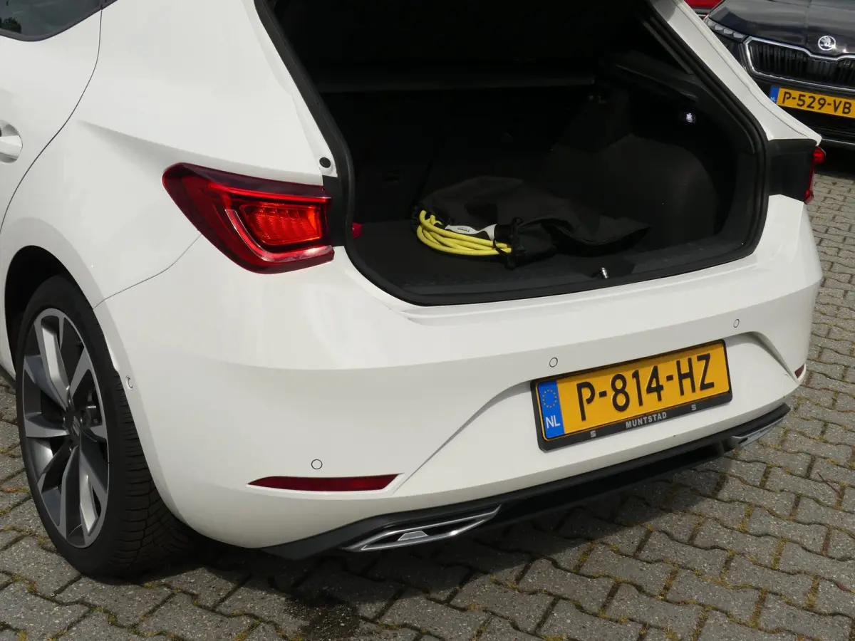 1.4 TSI eHybrid 204pk PHEV FR Business Intense / 18"inch /