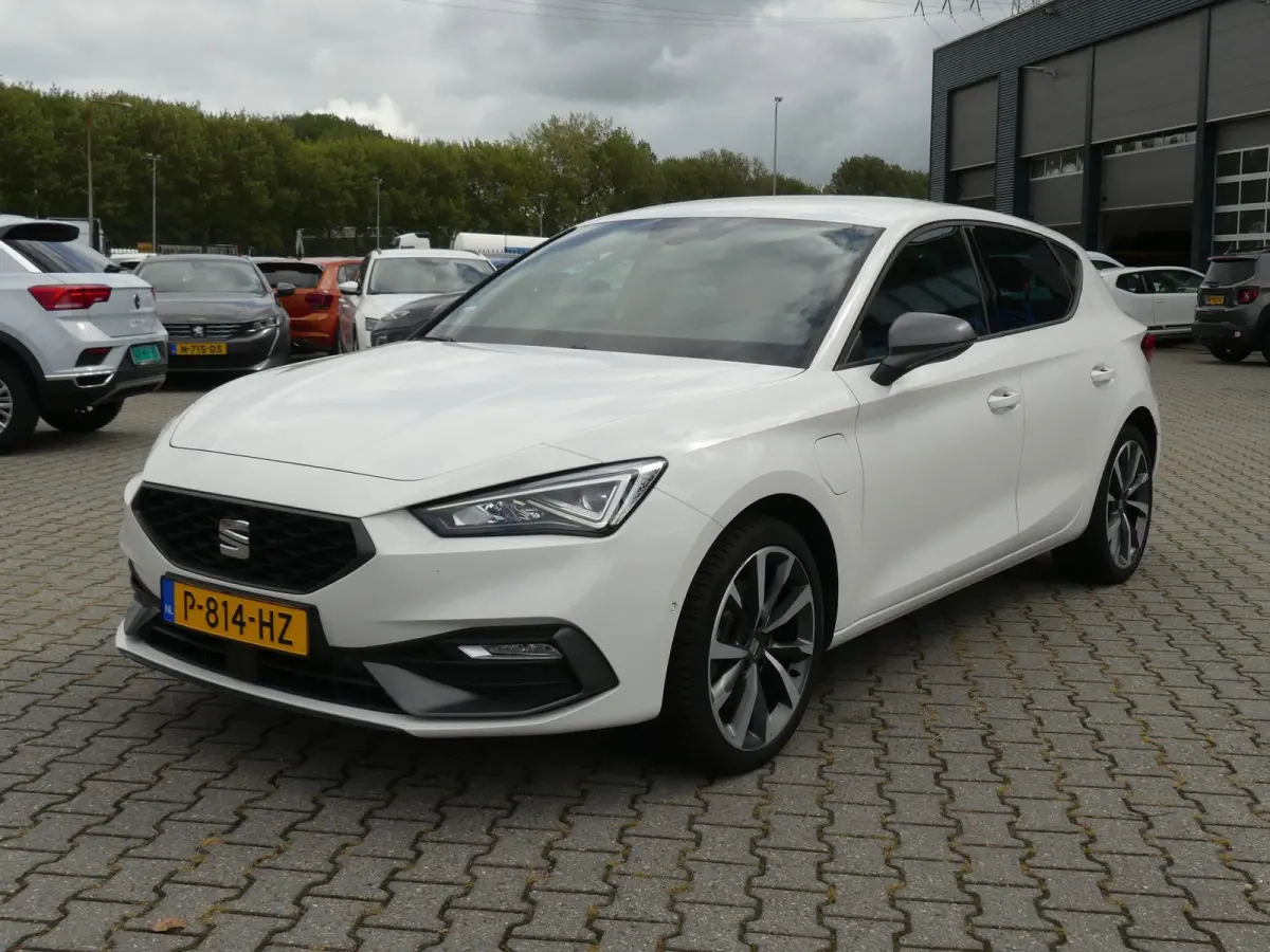 1.4 TSI eHybrid 204pk PHEV FR Business Intense / 18"inch /