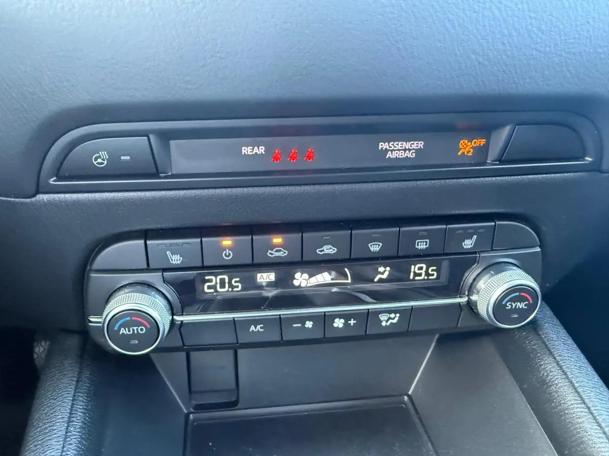 2.0 SkyActiv-G 165 Comfort | 2E EIGENAAR | 3/6/12MND GARANTIE | DAB | LED | STOEL/STUUR VERW. | CARPLAY | NAVI | CAMERA |