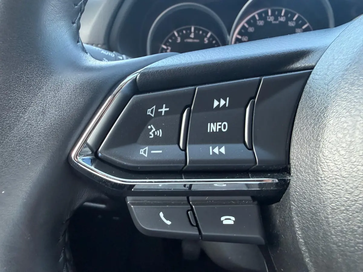 2.0 SkyActiv-G 165 Comfort | 2E EIGENAAR | 3/6/12MND GARANTIE | DAB | LED | STOEL/STUUR VERW. | CARPLAY | NAVI | CAMERA |