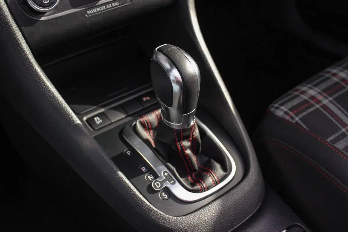 2.0 TSI GTI | 2e eigenaar | DSG | Xenon | Stoelverwarming | Climatronic | Cruise control | Navigatie | Bluetooth | PDC | 18 inch Detroit | Origineel