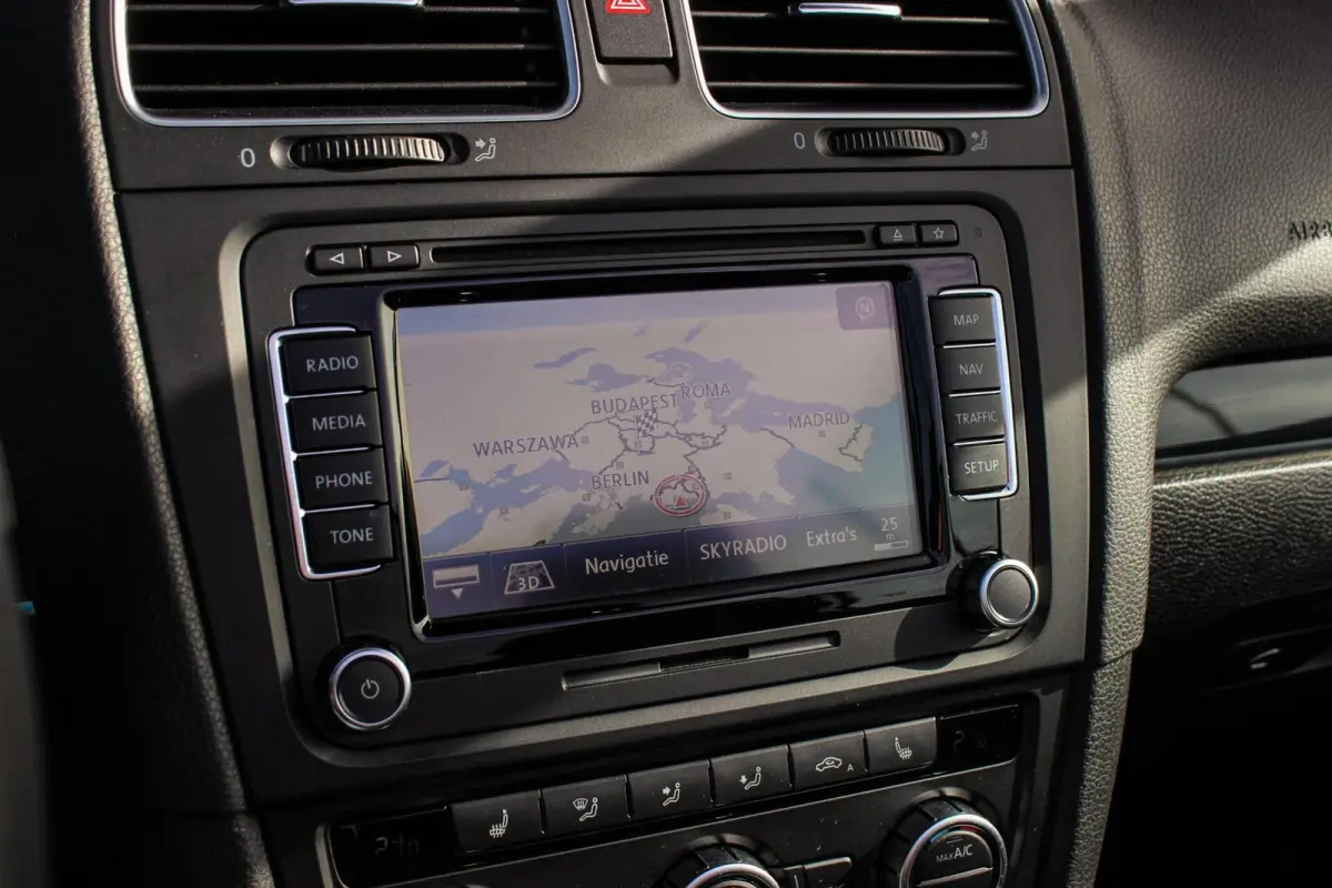 2.0 TSI GTI | 2e eigenaar | DSG | Xenon | Stoelverwarming | Climatronic | Cruise control | Navigatie | Bluetooth | PDC | 18 inch Detroit | Origineel