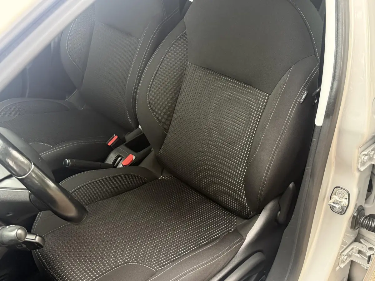 1.2 PureTech Tech Edition 110PK | Navigatie | Climate Control | Cruise Control | Parkeersensoren