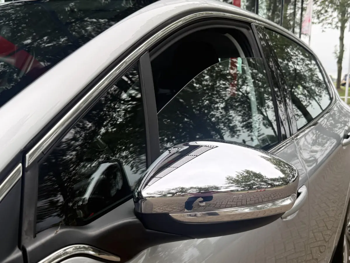 1.2 PureTech Tech Edition 110PK | Navigatie | Climate Control | Cruise Control | Parkeersensoren