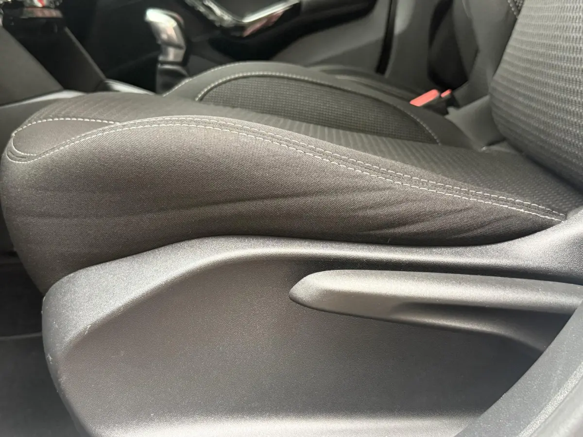 1.2 PureTech Tech Edition 110PK | Navigatie | Climate Control | Cruise Control | Parkeersensoren