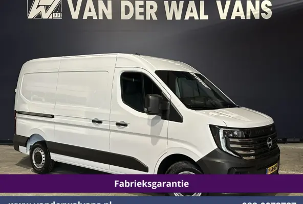 2.3 dCi 131pk L2H2 Fabrieksgarantie Euro6 Airco | LED | Apple Carplay | Cruisecontrol | Android Auto Parkeersensoren, Bijrijdersbank, 2500kg trekvermogen