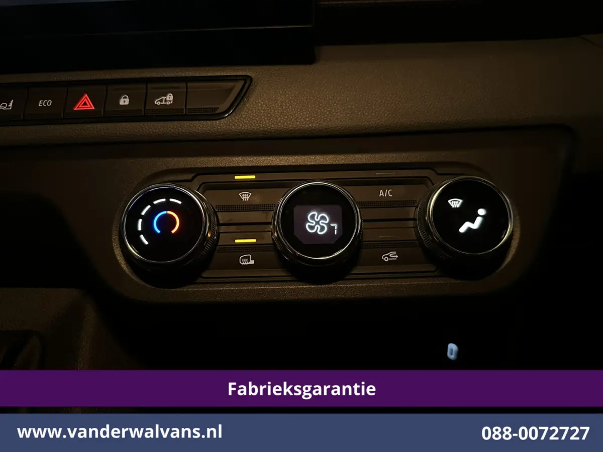 2.3 dCi 131pk L2H2 Fabrieksgarantie Euro6 Airco | LED | Apple Carplay | Cruisecontrol | Android Auto Parkeersensoren, Bijrijdersbank, 2500kg trekvermogen