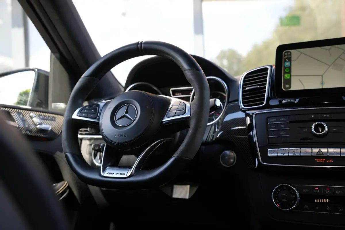 AMG 63 4MATIC Panoramadak 7 persoons Adapt. Cruise Entertainment Stoelvent. Carbon